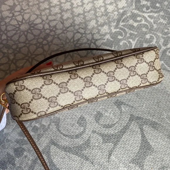 Vintage Gucci shoulder crossbody bag - Picture 5 of 11